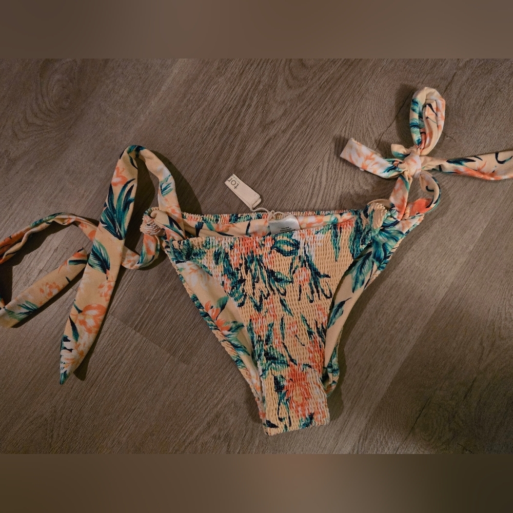 Tori Praver Swimwear Bikini Bottom with Ties Medium NWOT